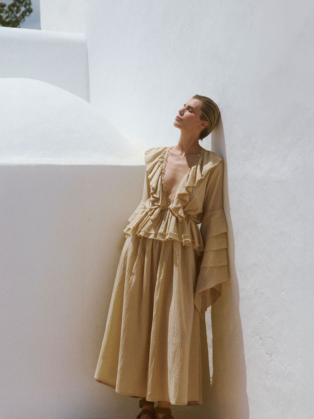 DRESSES – A PERFECT NOMAD