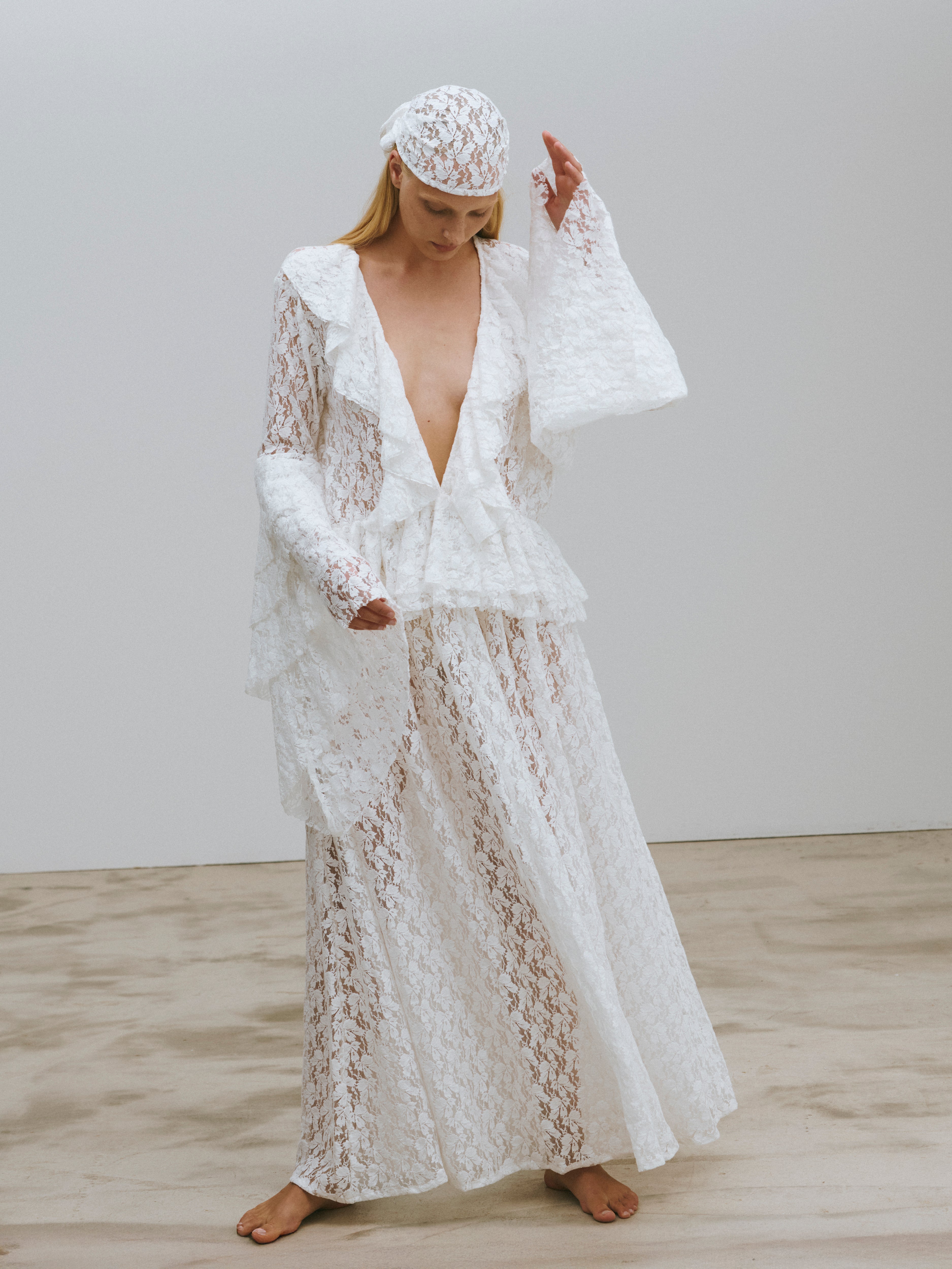 Ashlyn Paige | Stevie Lace Maxi Dress
